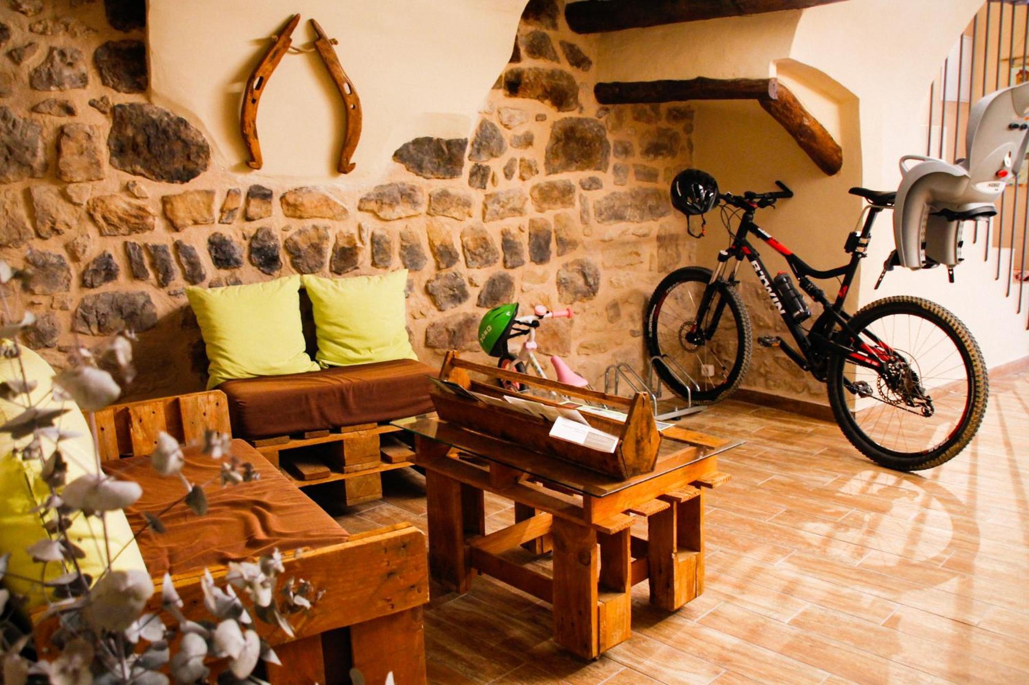 La Casa Del Castell Villa ออร์ตา เด ซาน ฮวน ภายนอก รูปภาพ
